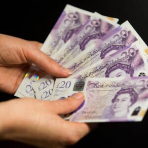 Counterfeit £20 GBP Bills