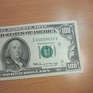 Counterfeit $100 USD Bills